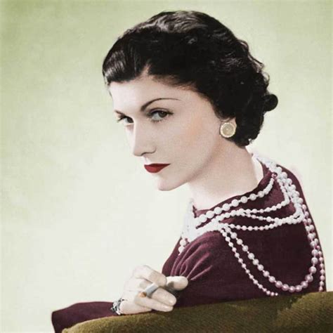 early life of coco chanel|how did coco chanel die.